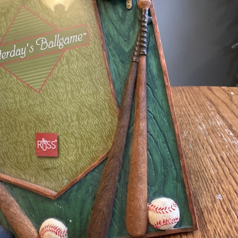 Vintage Russ Yesterdays Ballgame 3d Hand Painted Photo Picture Frame‎ Baseball